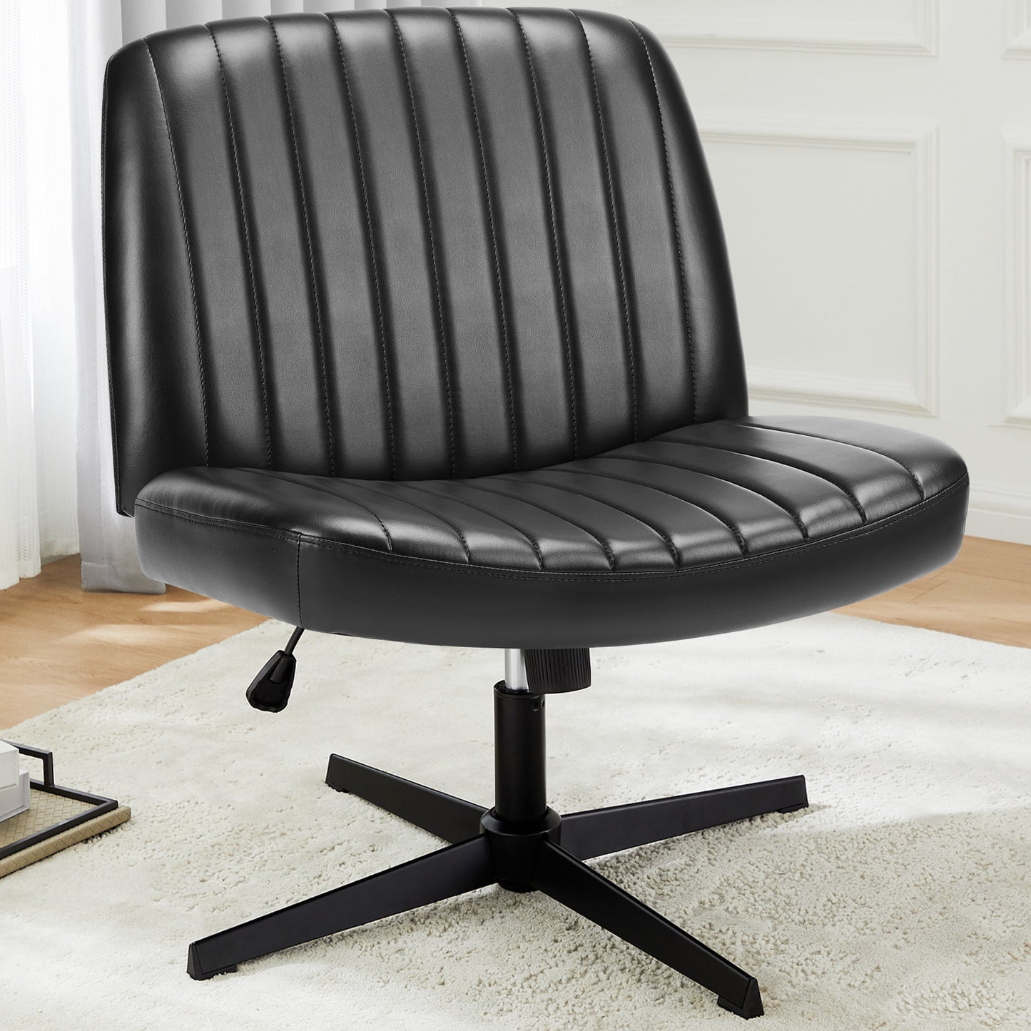 Breiter, bequemer Bürostuhl ohne Rollen – ideal für langes Sitzen!